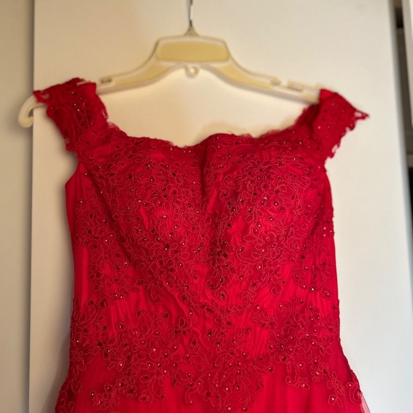 Red and long prom dress - Picture 6 of 11